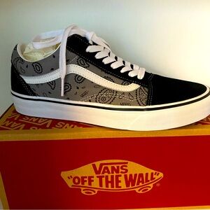 NEW VANS OLD SKOOL PAISLEY UNISEX Women 10